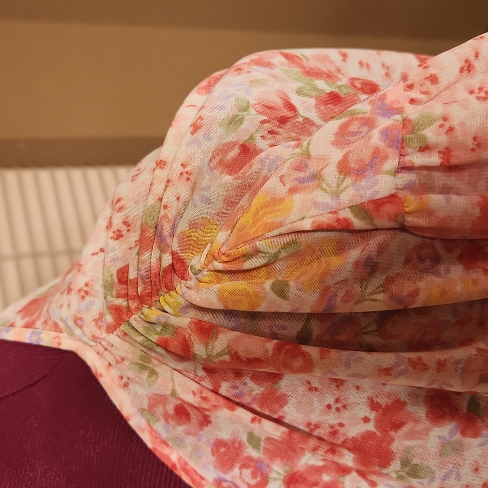 Oscar de la Renta Robe - Picture 5 of 8